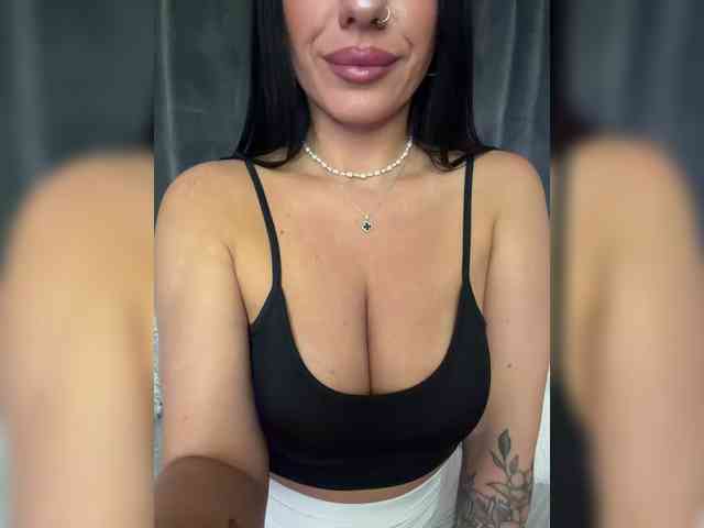 Model: _EUPHORIAA_
