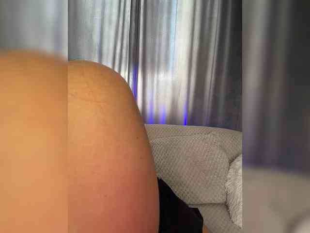 _EUPHORIAA_ webcam