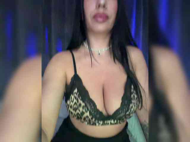 _EUPHORIAA_ webcam