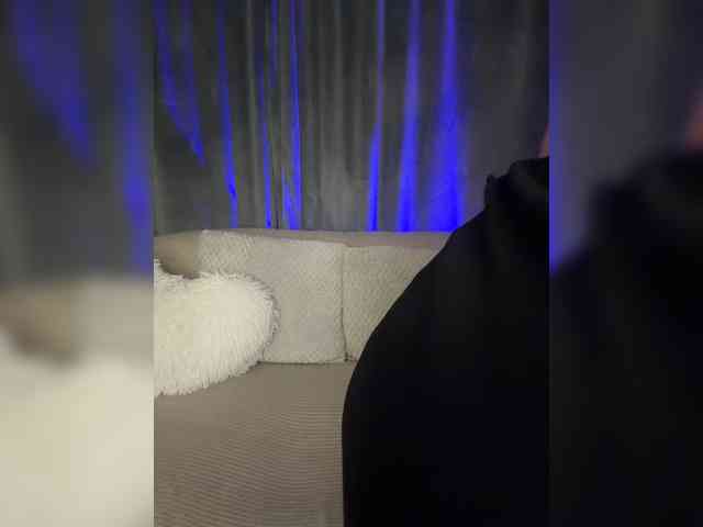 _EUPHORIAA_ webcam