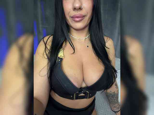 _EUPHORIAA_ webcam