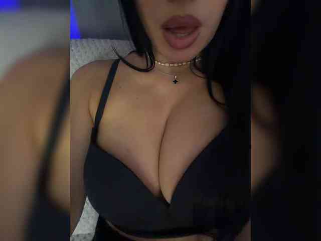 _EUPHORIAA_ webcam