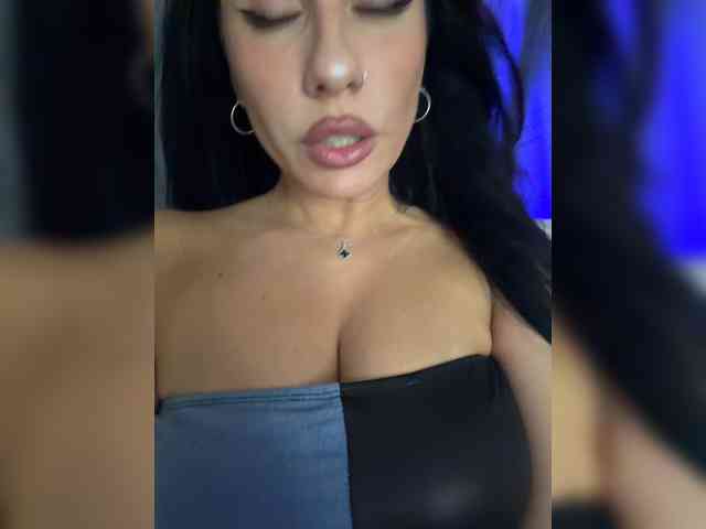 _EUPHORIAA_ webcam