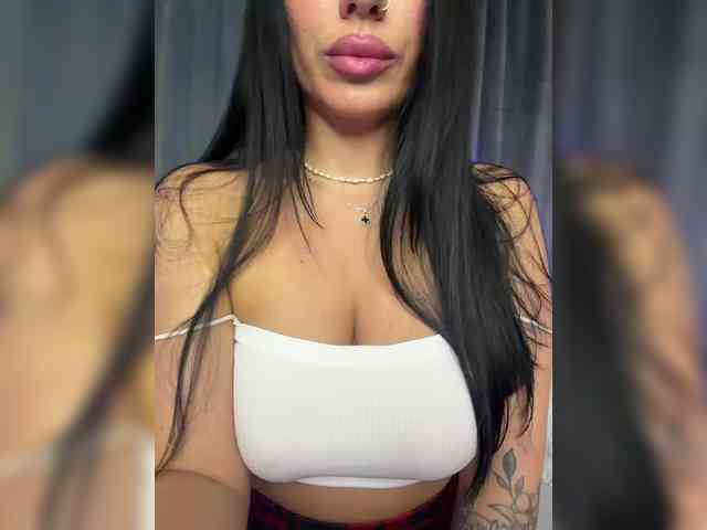 _EUPHORIAA_ webcam