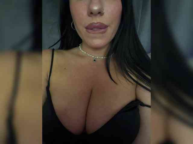 Model: _EUPHORIAA_