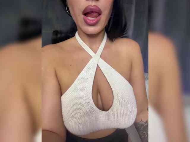 _EUPHORIAA_ webcam