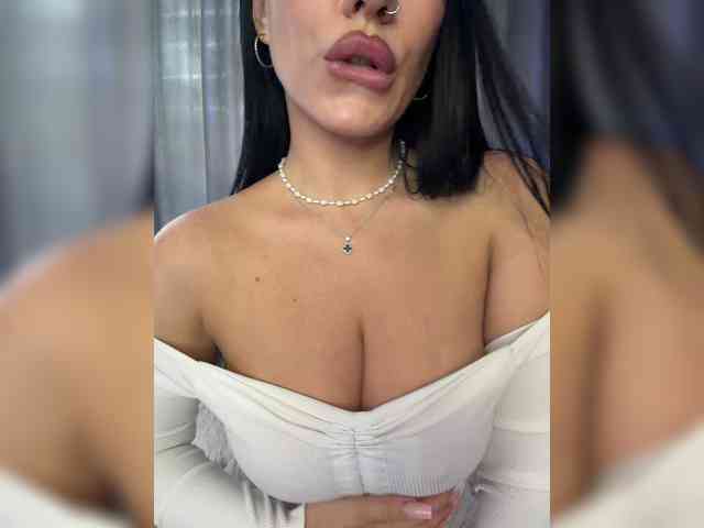 _EUPHORIAA_ webcam