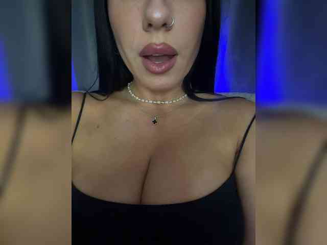 _EUPHORIAA_ webcam