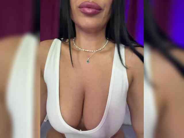 _EUPHORIAA_ webcam