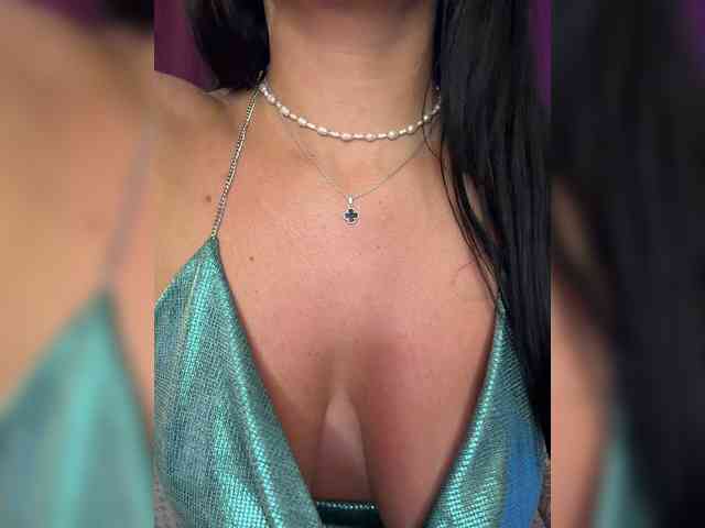 _EUPHORIAA_ webcam