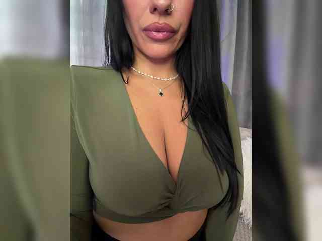 Model: _EUPHORIAA_