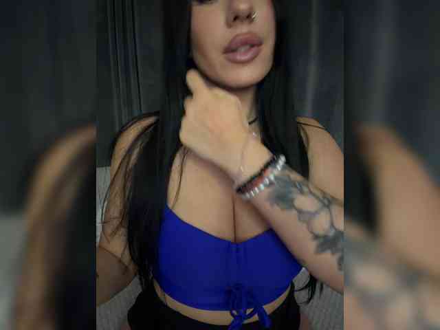 Model: _EUPHORIAA_