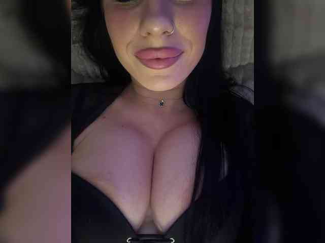 _EUPHORIAA_ webcam