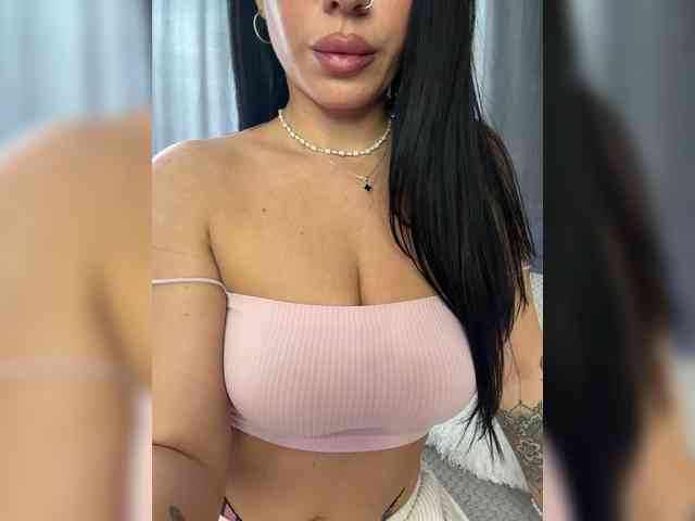 _EUPHORIAA_ webcam