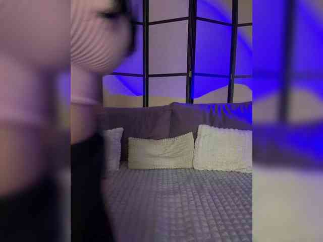 _EUPHORIAA_ webcam