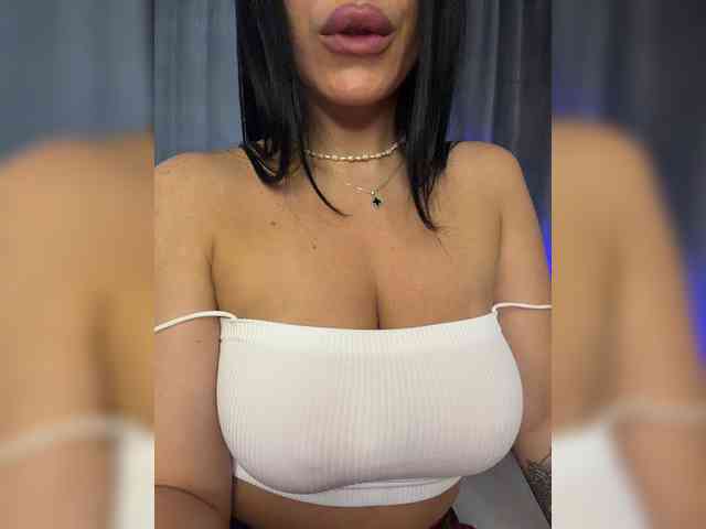 _EUPHORIAA_ webcam