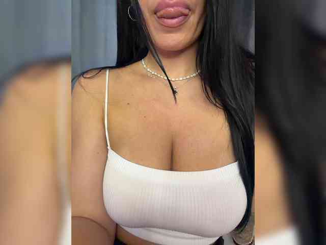 _EUPHORIAA_ webcam