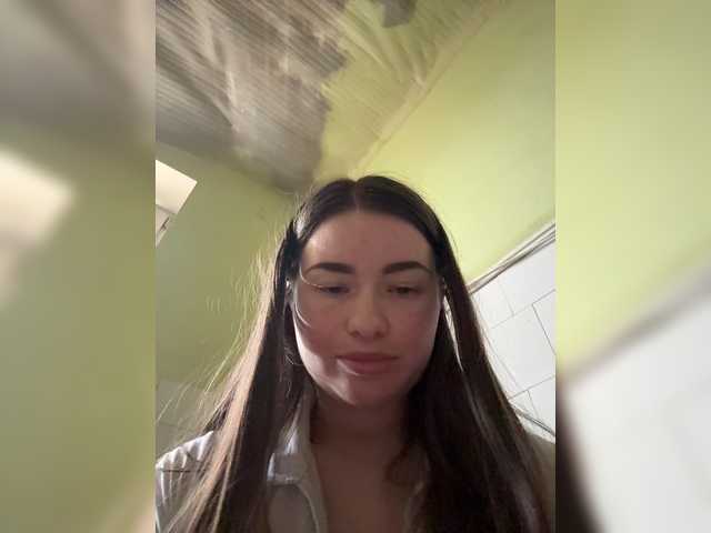 ViollaSweetA Live Cam on BongaCams