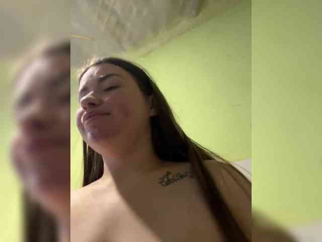 ViollaSweetA webcam