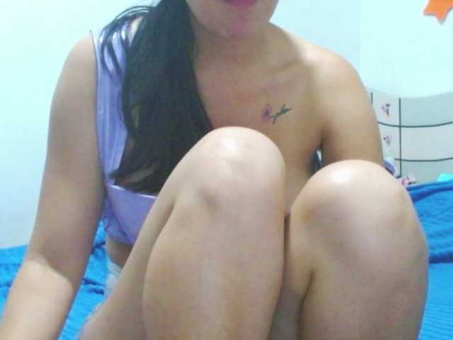 SandyQueen live cam on BongaCams