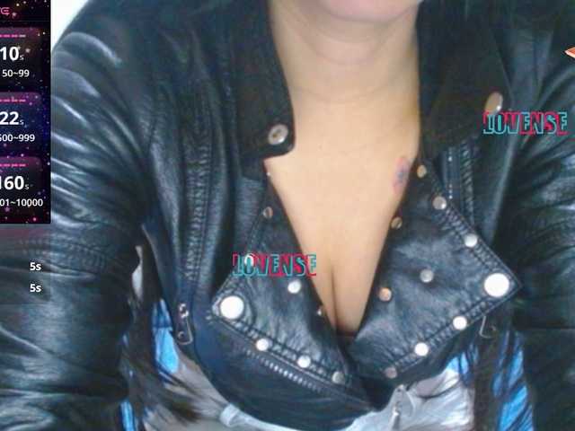 SandyQueen live webcam show