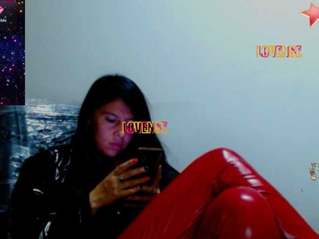 SandyQueen live cam on BongaCams