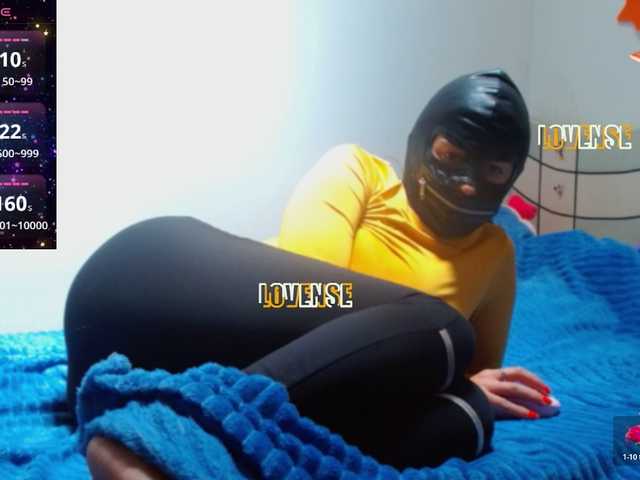 SandyQueen live webcam show