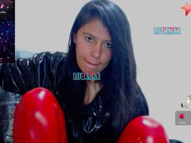 SandyQueen live cam on BongaCams