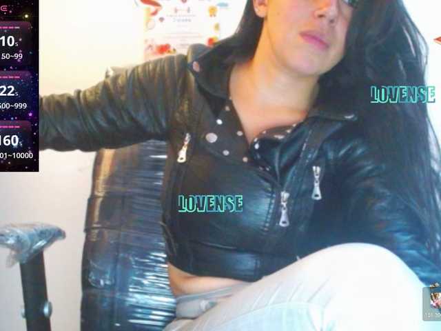 SandyQueen live cam on BongaCams
