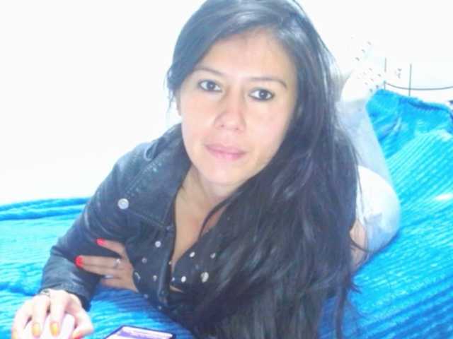 SandyQueen live cam on BongaCams
