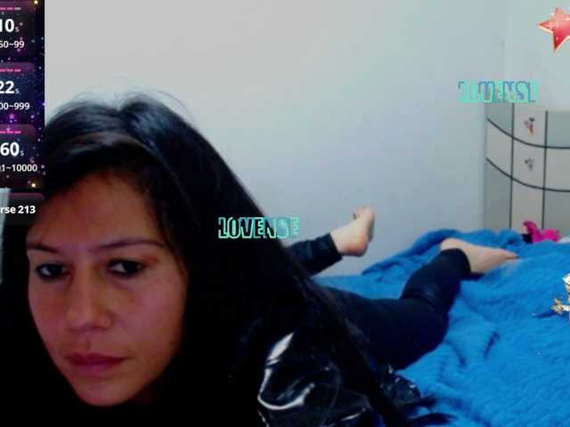 SandyQueen live cam on BongaCams
