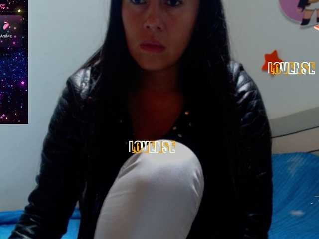 SandyQueen live webcam show