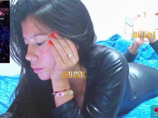 SandyQueen live cam on BongaCams