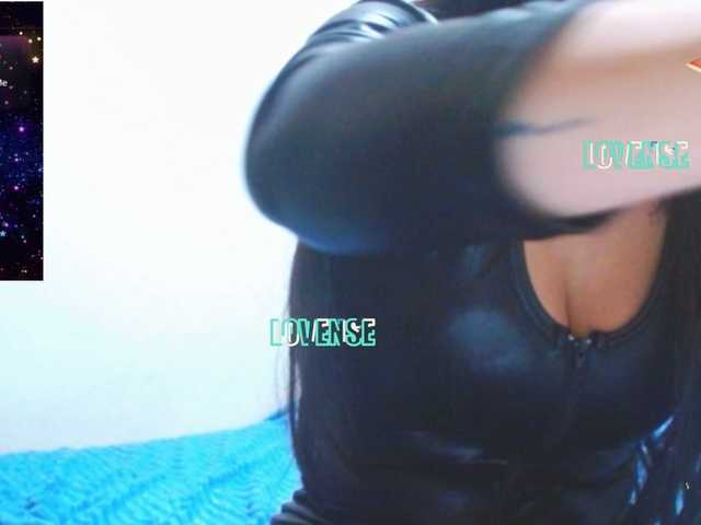 SandyQueen live cam on BongaCams