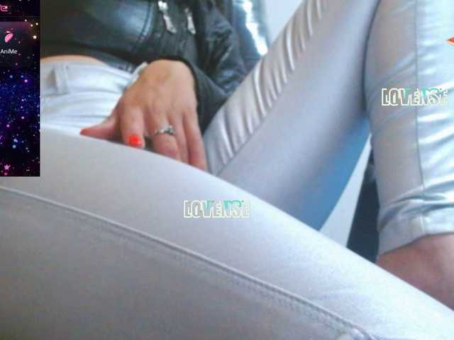 SandyQueen live cam on BongaCams