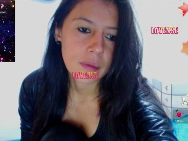 SandyQueen live cam on BongaCams