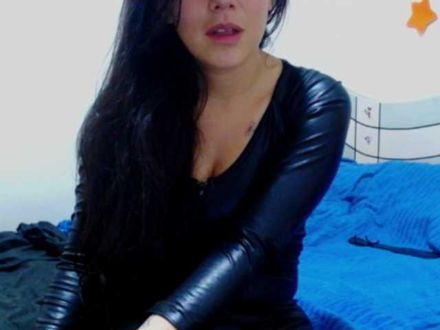 SandyQueen live cam on BongaCams