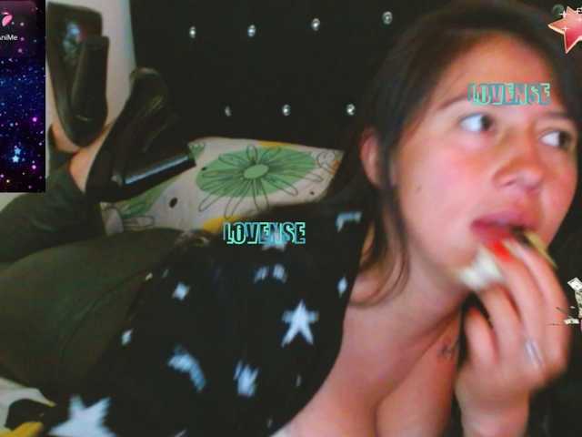SandyQueen live cam on BongaCams