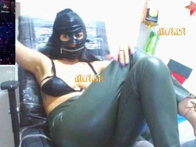 SandyQueen webcam