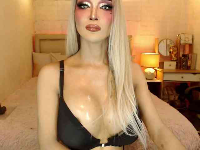BunnyNikkii Sex Cam Show