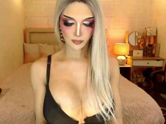 BunnyNikkii Sex Cam Show