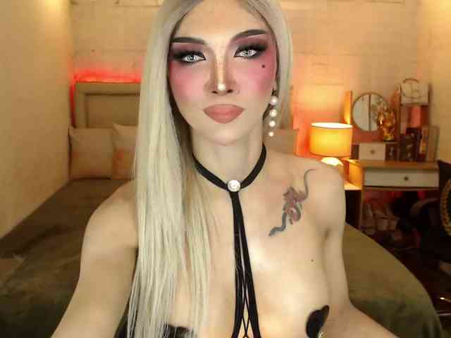 BunnyNikkii Sex Cam Show