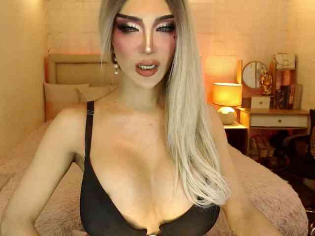 BunnyNikkii Sex Cam Show
