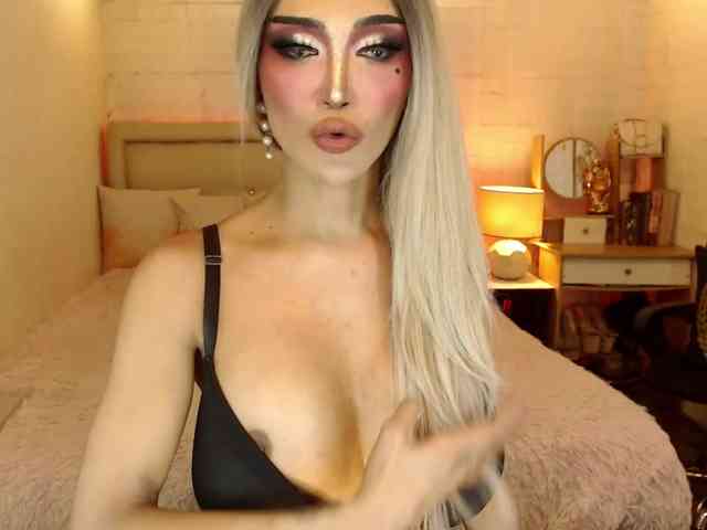BunnyNikkii Sex Cam Show