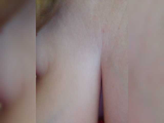 DashaKisa951 live cam on BongaCams