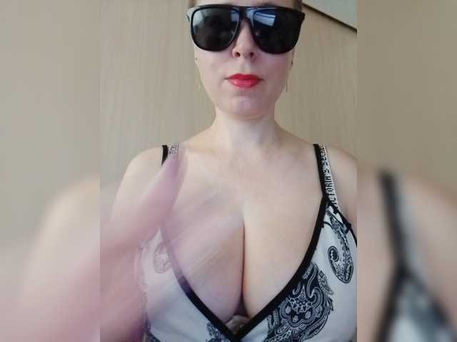 DashaKisa951, en vivo ahora en BongaCams