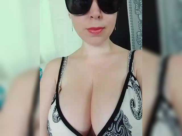 DashaKisa951 live cam on BongaCams