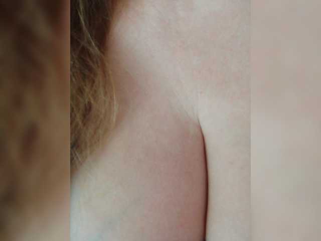 DashaKisa951 live cam on BongaCams