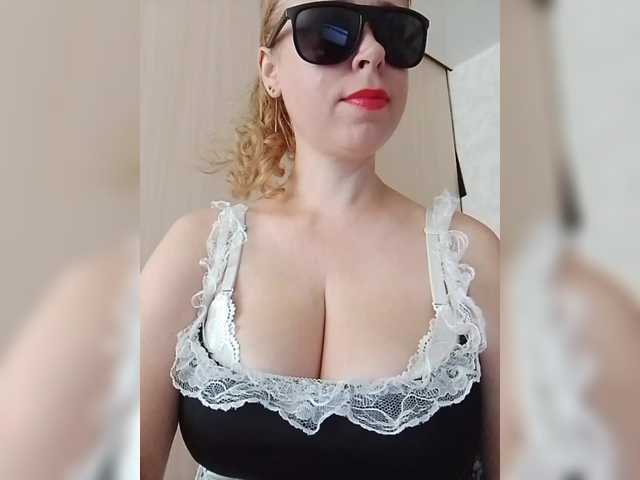 DashaKisa951 live cam on BongaCams