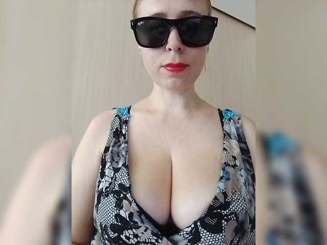 DashaKisa951 live cam on BongaCams